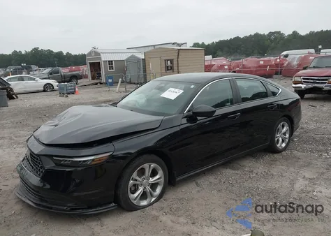 2024 Honda Accord Lx z USA, uszkodzony, nr VIN 1HGCY1F27RA062427